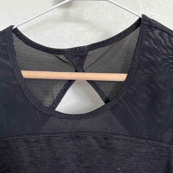 Reebok Work Out Top - Picture 4 of 5